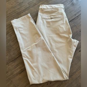 Lululemon Commission Pant, Slim Fit, 32x32, EUC, Khaki